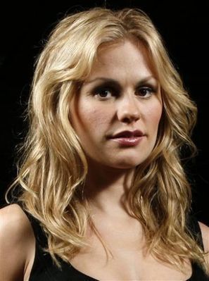 true_blood_press_conference_anna_paquin_5631208_297_399.jpg